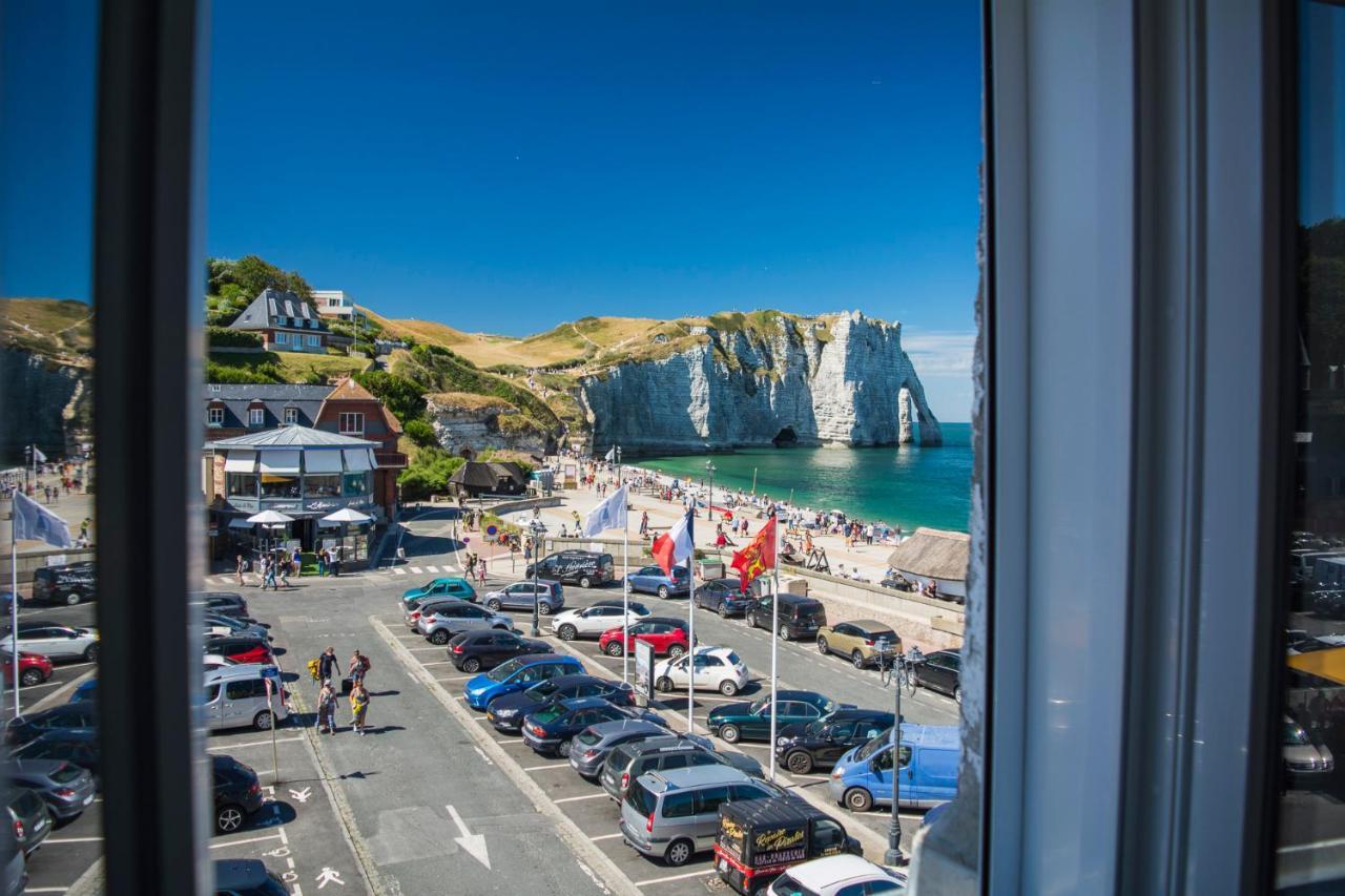 La Belle Vue Le Diamant Des Yeux Mer Et Golf Front Mer Étretat Exterior foto
